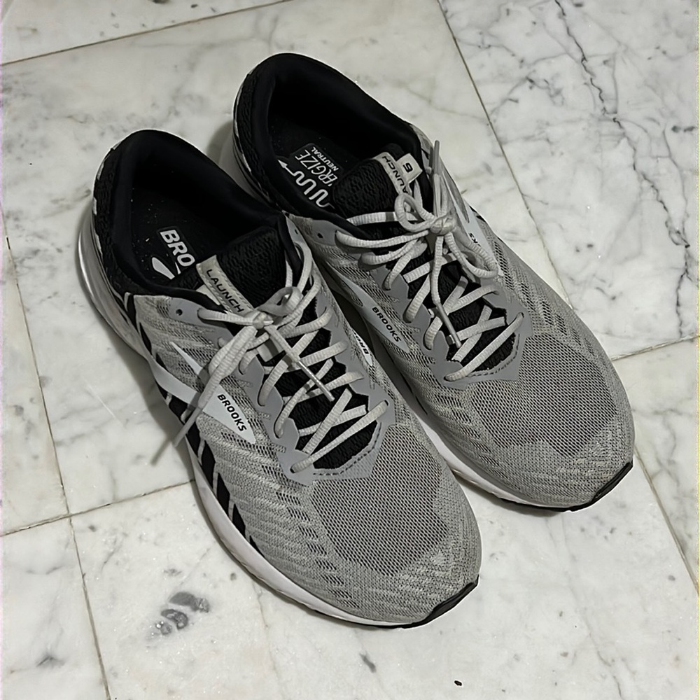 brooks launch 6 running shoes